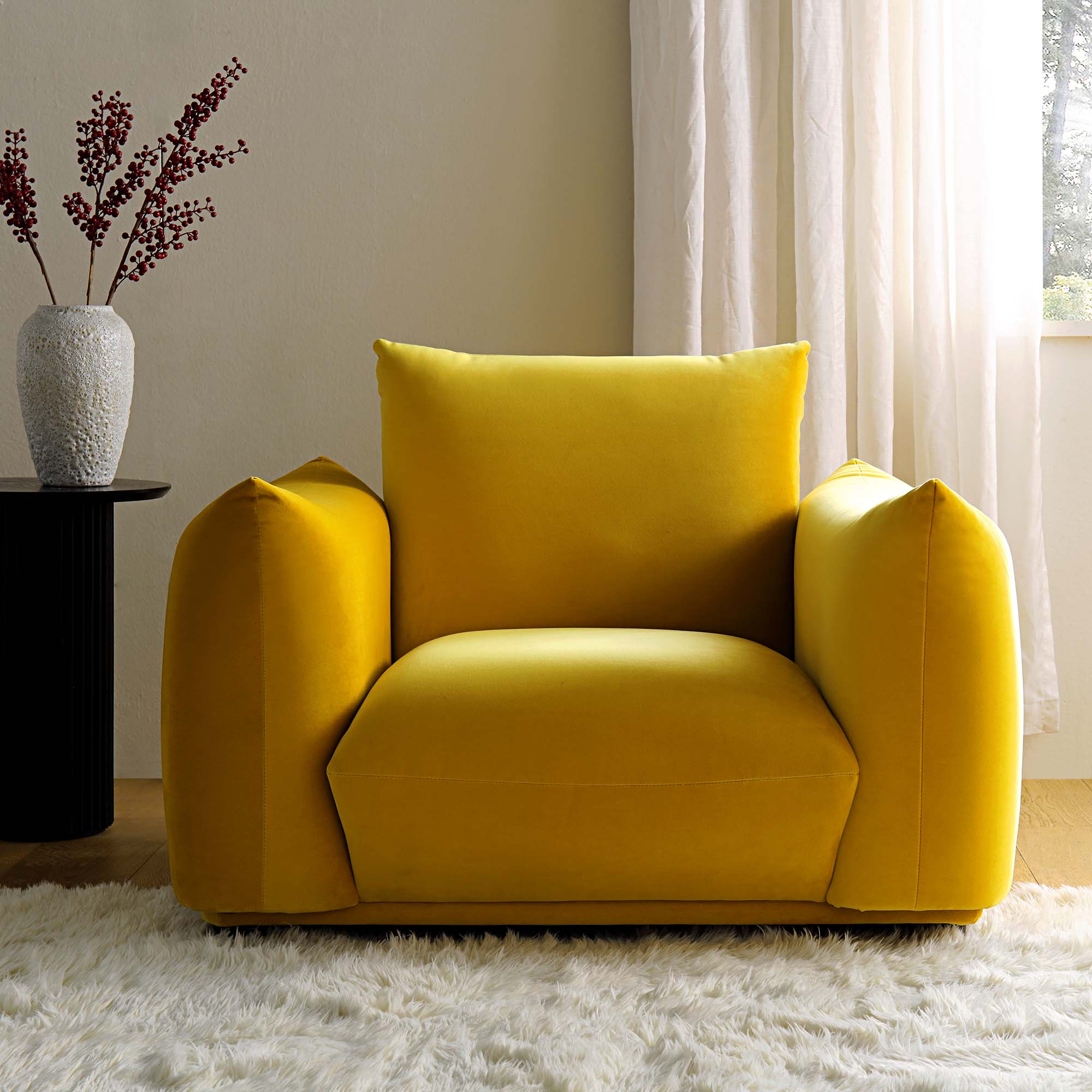 Gianni Armchair, Goldenrod Velvet