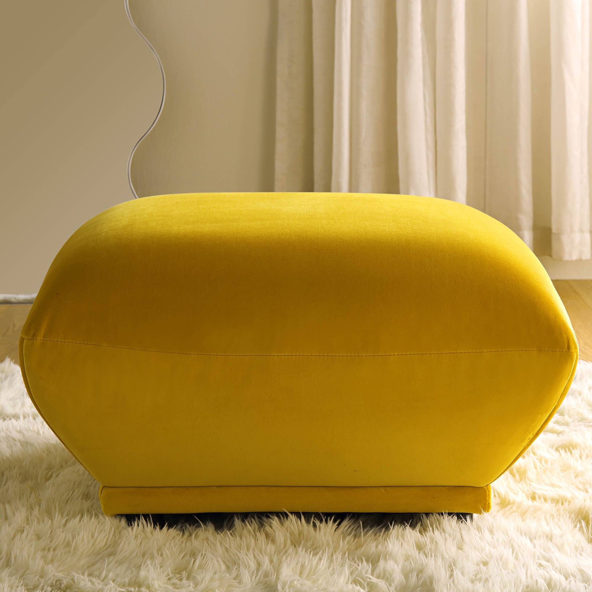 Gianni Pouffe, Goldenrod Velvet