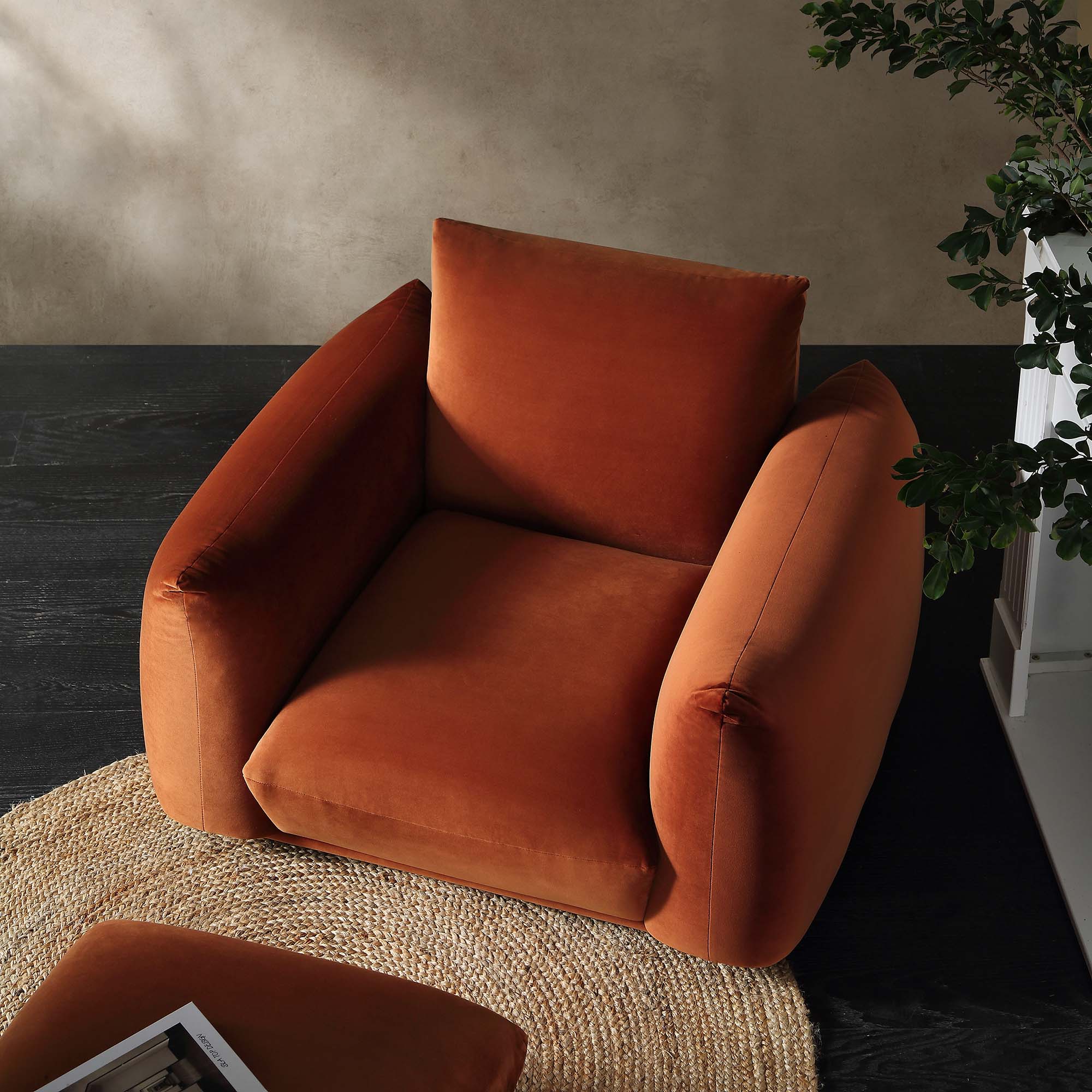 Gianni Armchair, Rust Velvet