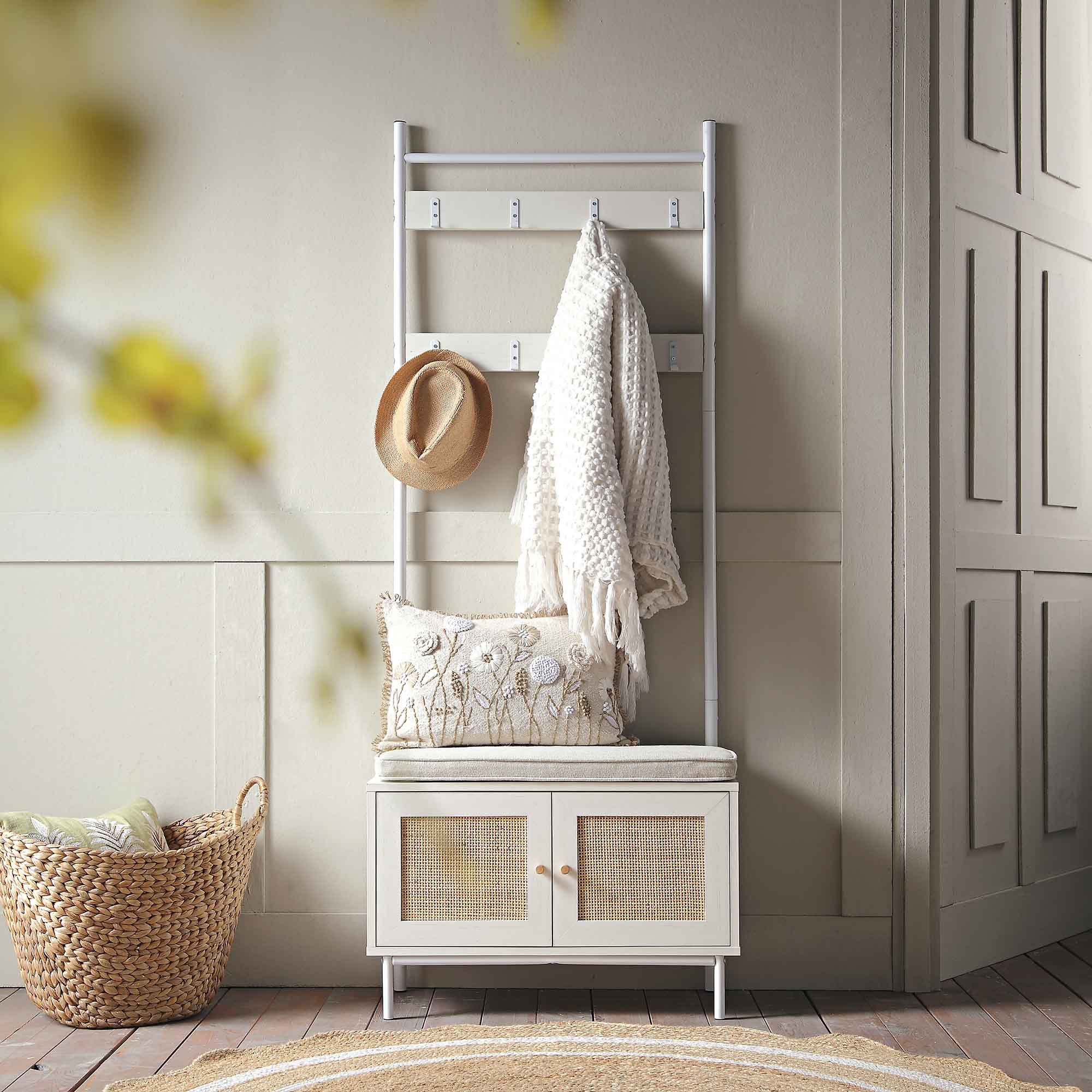 Frances Woven Hallway Unit with Cushion, White