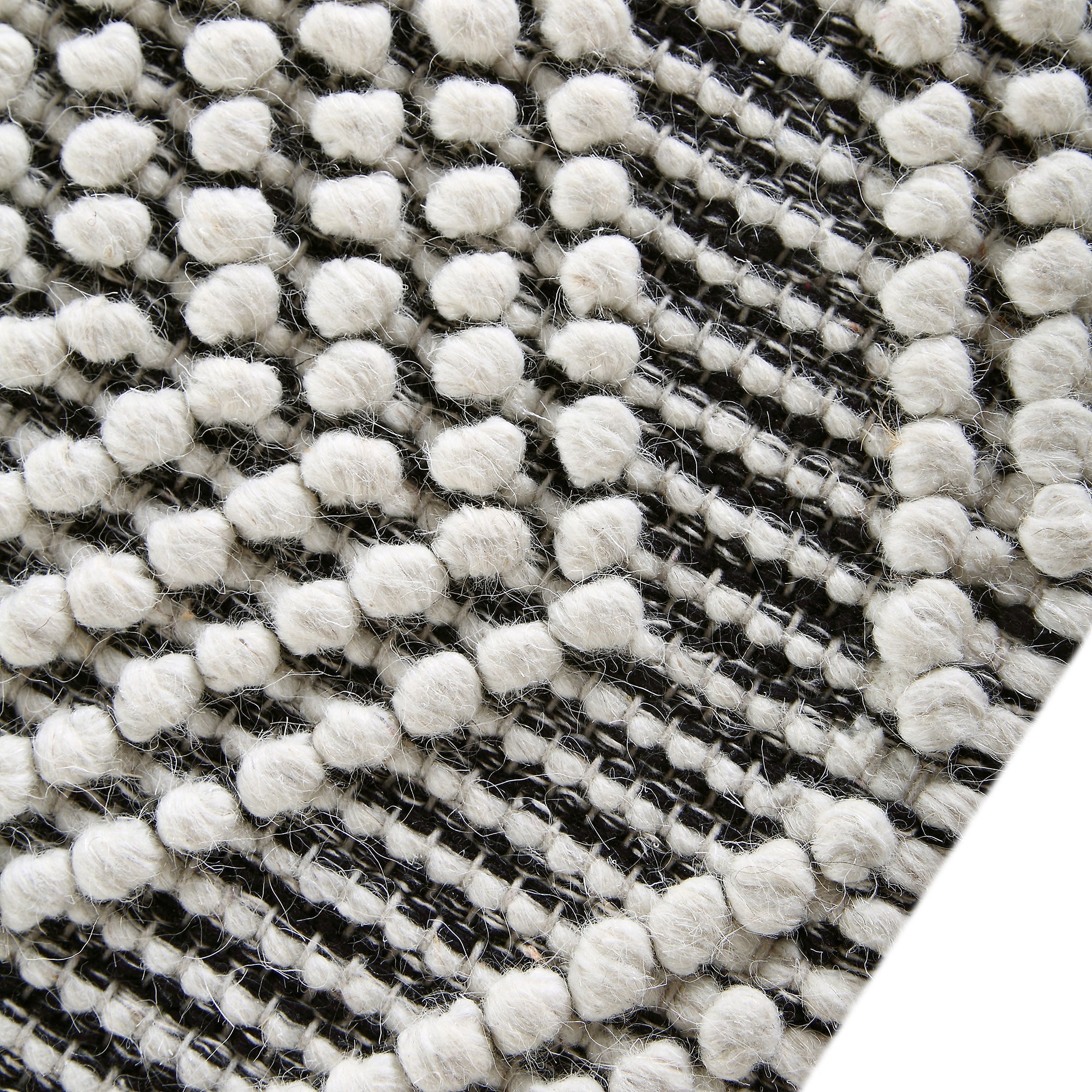 Avanti Handwoven Salt and Pepper Diamond Bobble Wool Rug