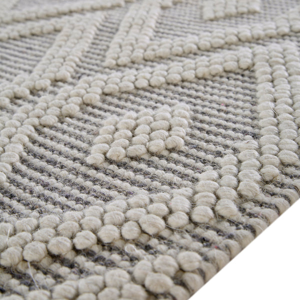 Avanti Handwoven Light Grey and Cream Diamond Bobble Wool Rug