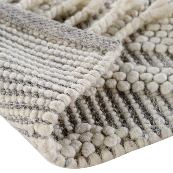 Avanti Handwoven Light Grey and Cream Diamond Bobble Wool Rug