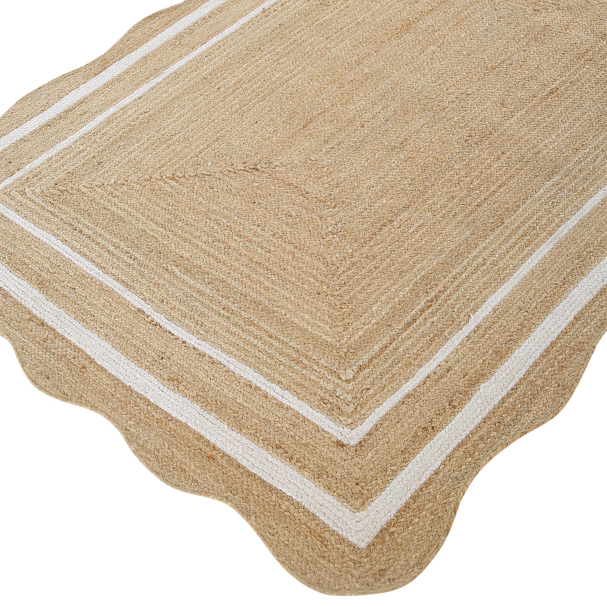 Evie Hand Braided Jute Scallop Rectangular Rug