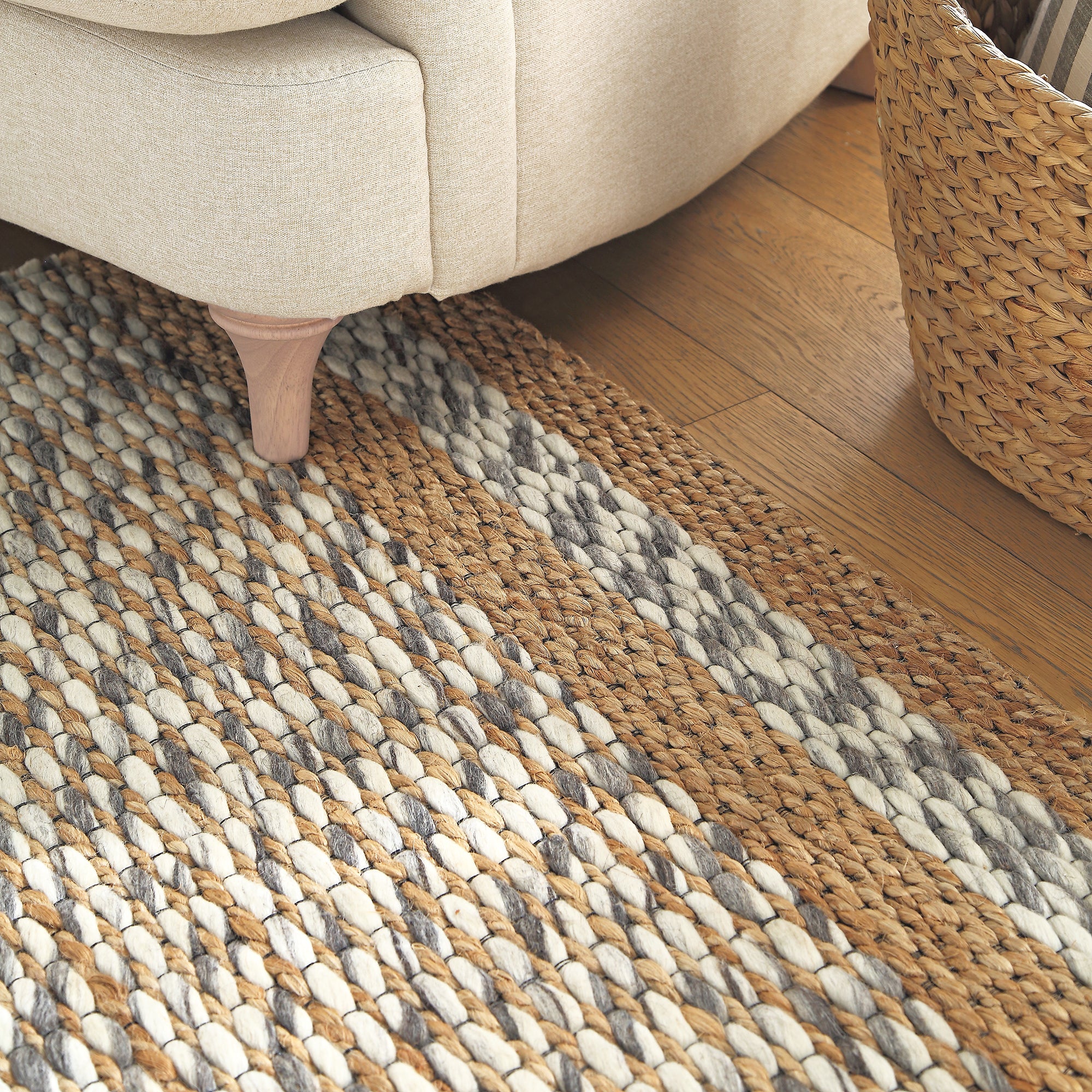 Kerala Variegated Wool and Jute Hand Braided Rug