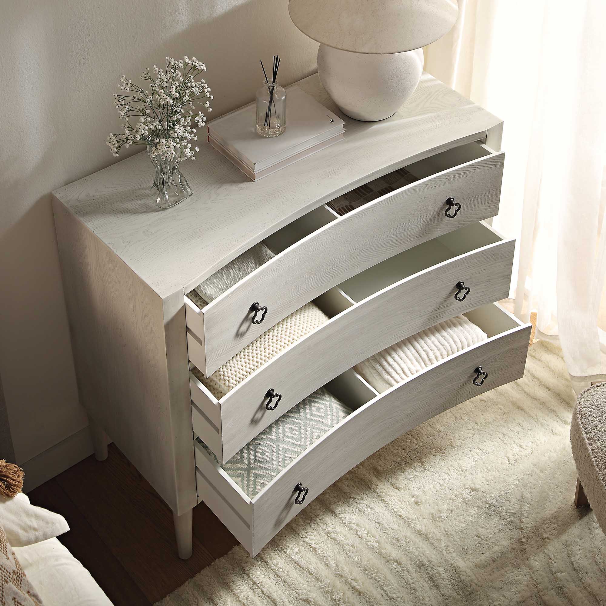 Thalia Concave 3 Drawer Dresser, Washed White