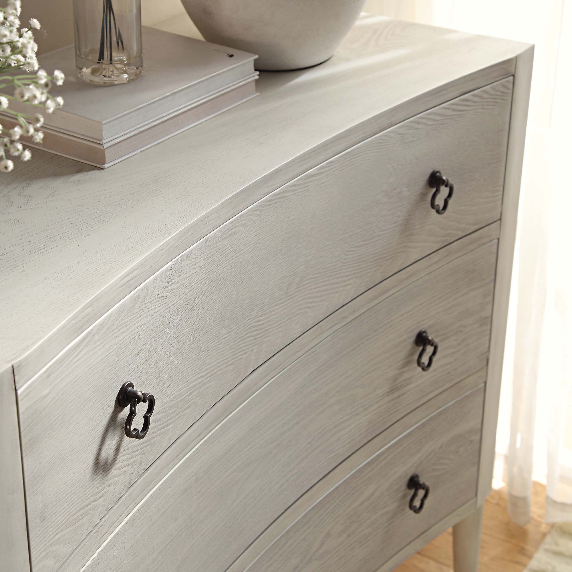 Thalia Concave 3 Drawer Dresser, Washed White