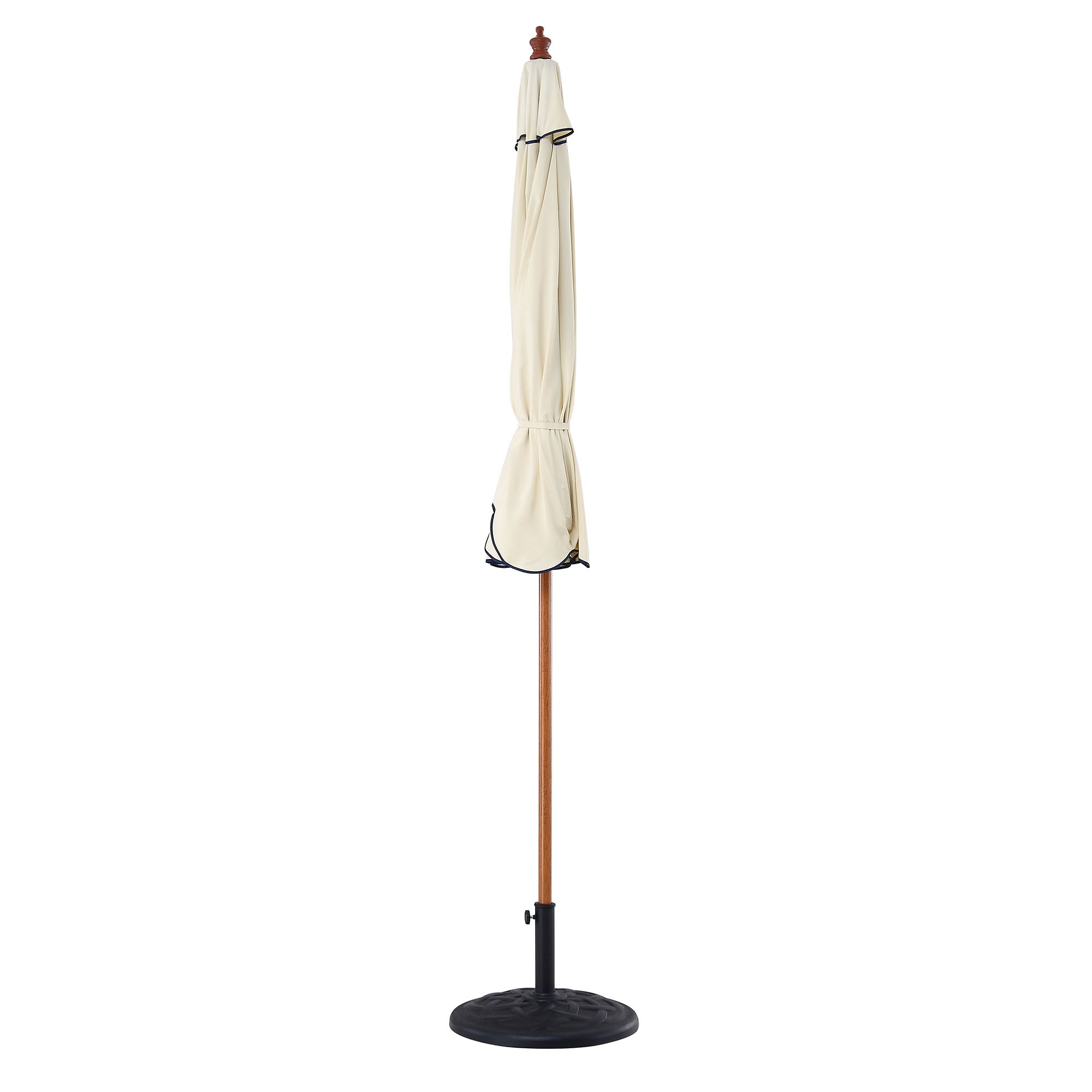 Beige 2.6M Octagonal Crank and Tilt Parasol with Navy Scalloped Edge